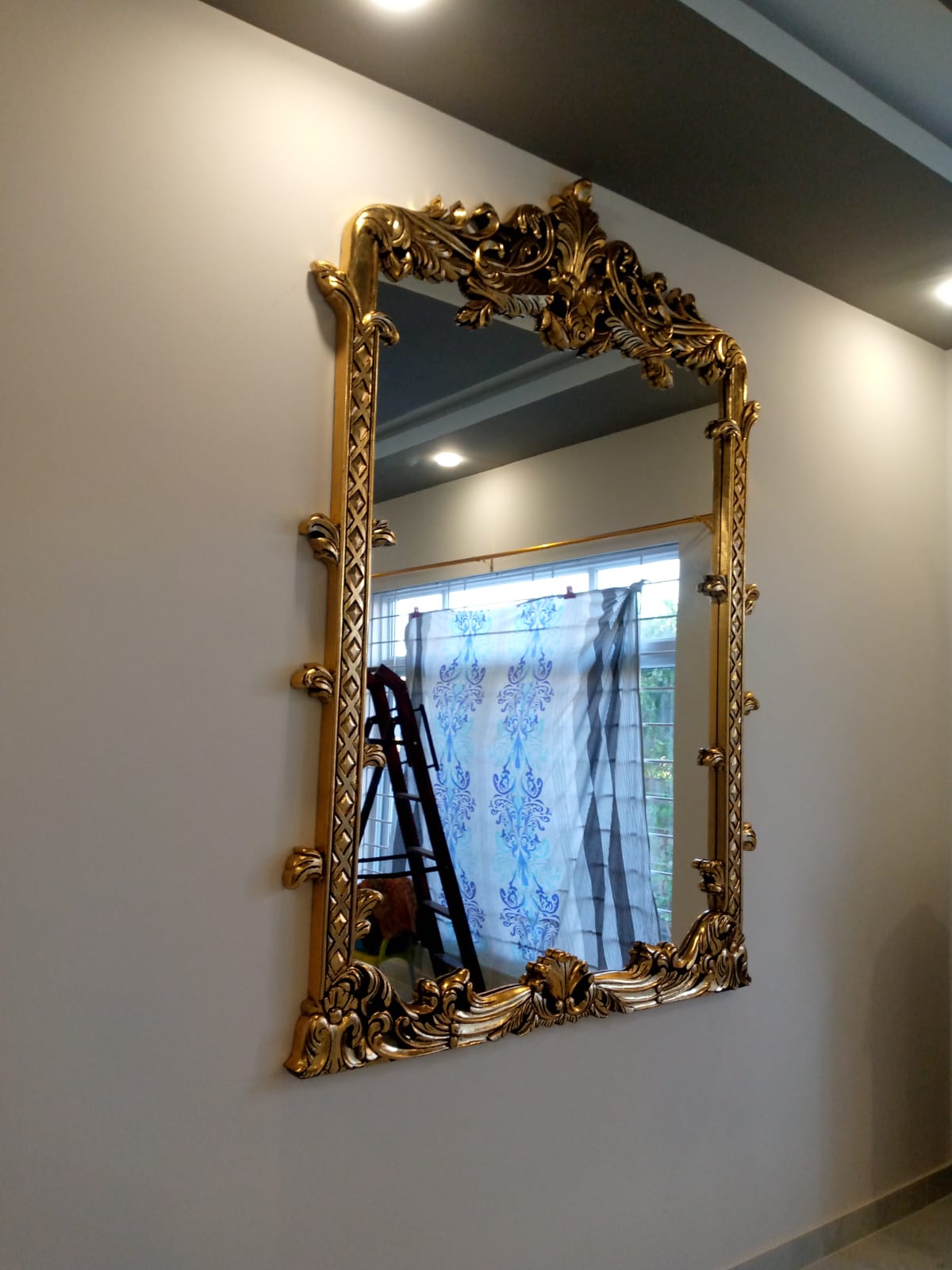 GOLDEN & SILVER LEAFING MIRROR FRAME - Image 3