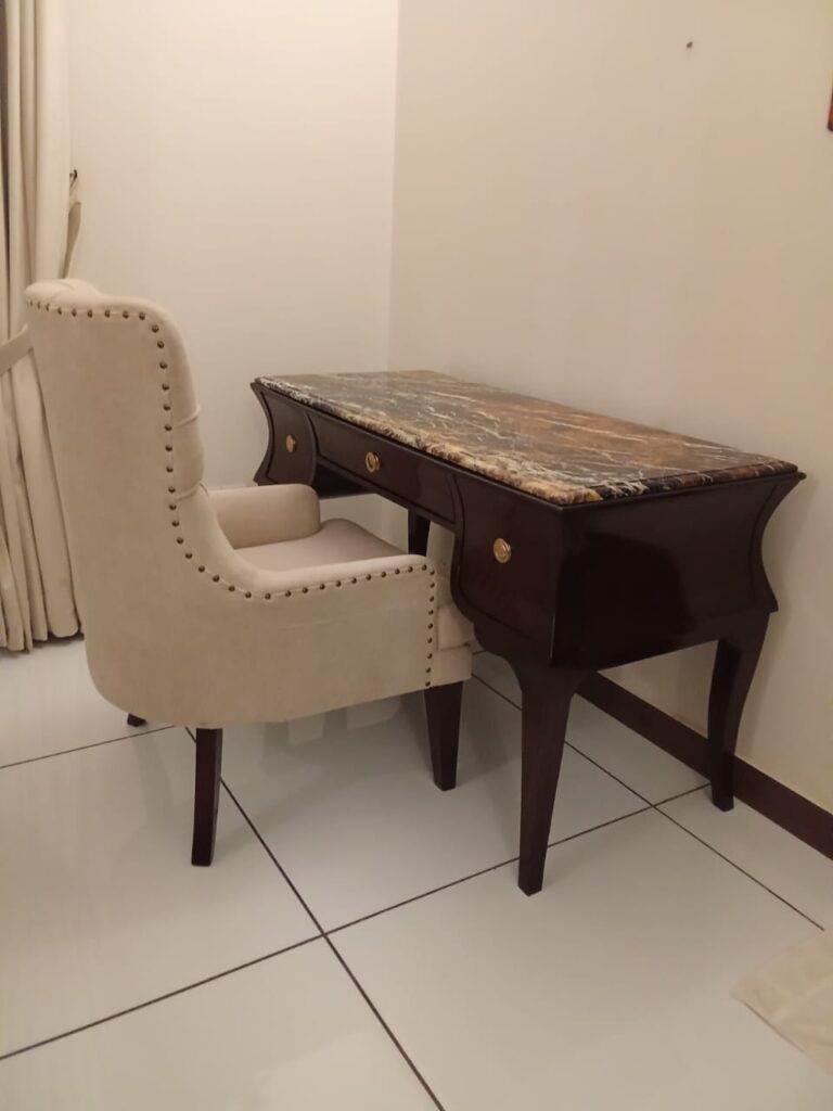 THE VERSAILLES DESK & CHAIR SET