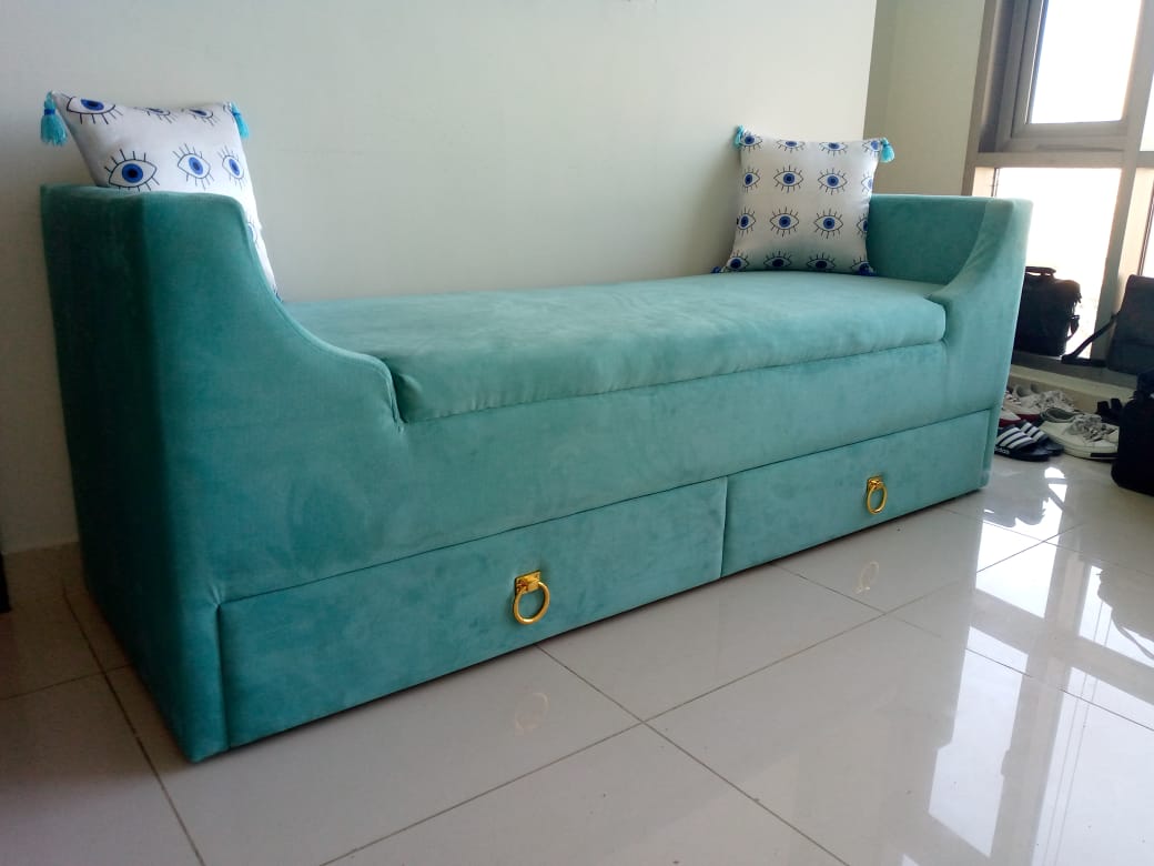 BACK LESS BENCH WITH STORAGE DRAWERS - Image 2
