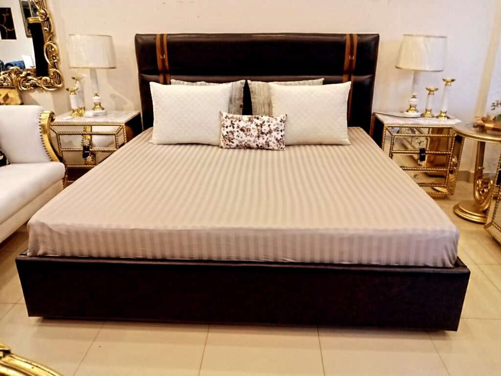 THE ARCHER PREMIUM LEATHERETTE KING BED