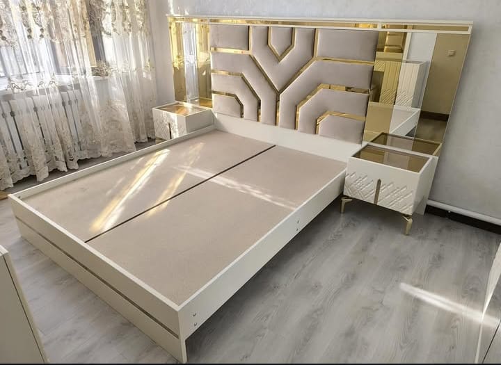 BEIGE BED SET